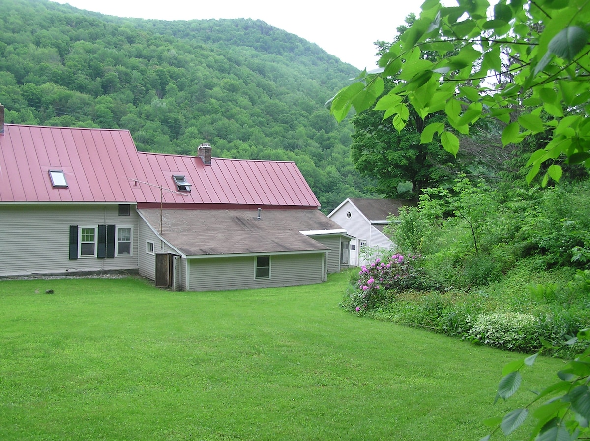 Sugarbush 1880s Farmhouse -可欣赏美景5/2