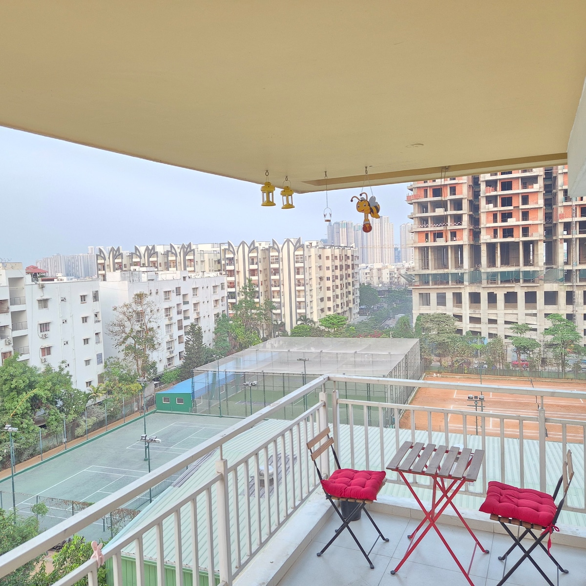 Spacious 3BHK in Hitech City