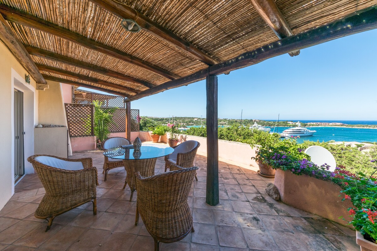 Porto Cervo Vista Mare公寓