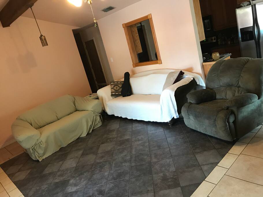 small room, great to crash - wichita falls的独栋房屋 出租