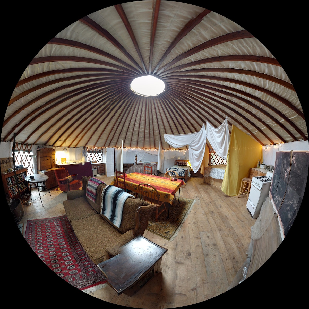 Farmstead Yurt in the Cascades