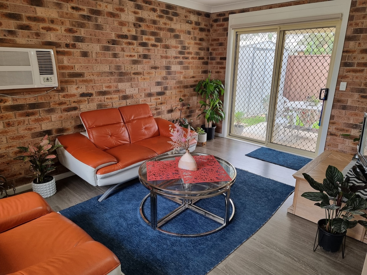 Family home in a quiet suburb in western sydney