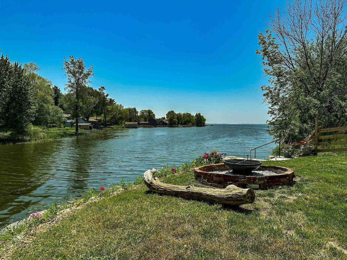 Heron’s House on Chaumont Bay