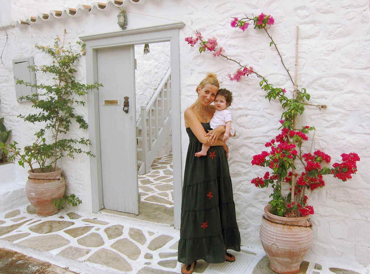 Villa Kallisti Traditional Stone House in Hydra