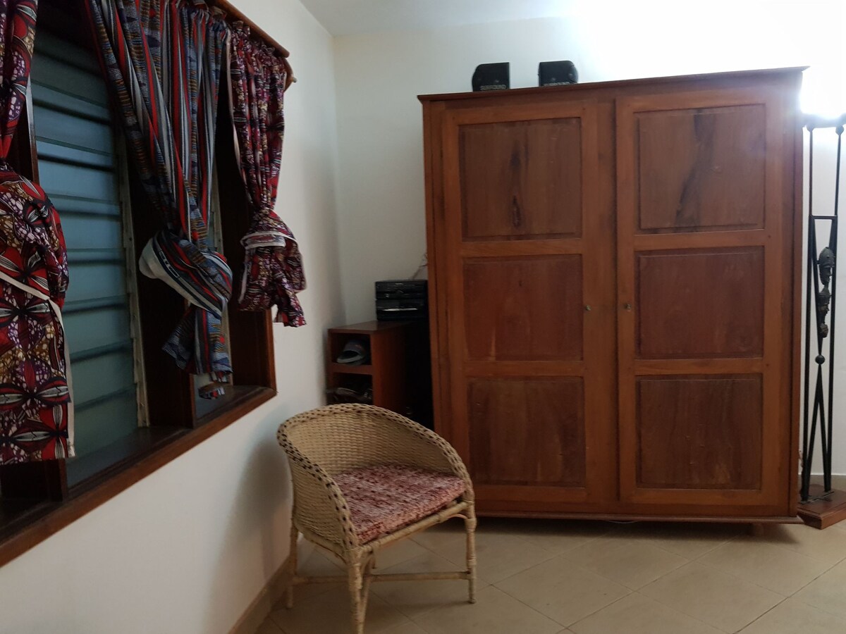 别墅内的独立房间，距离Cotonou 20分钟车程