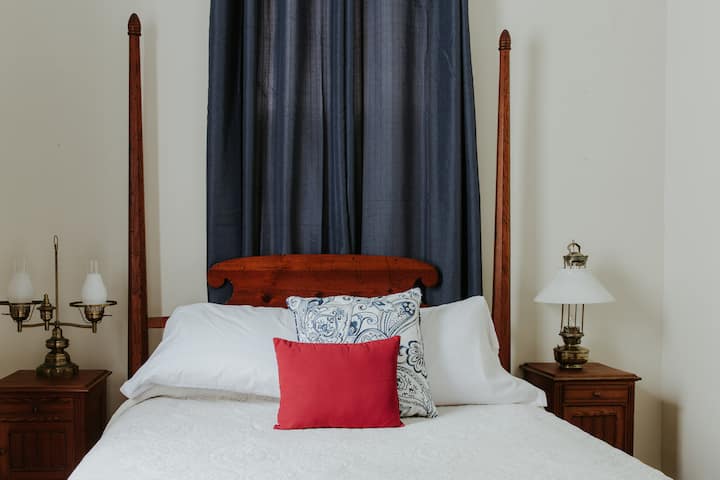 Pencil Post 4 Poster bed