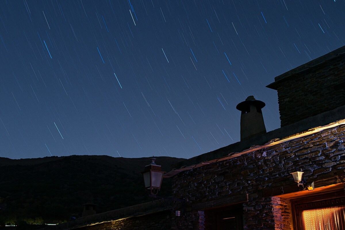 位于阿尔普哈拉（ Alpujarra ） Trevélez的舒适乡村公寓