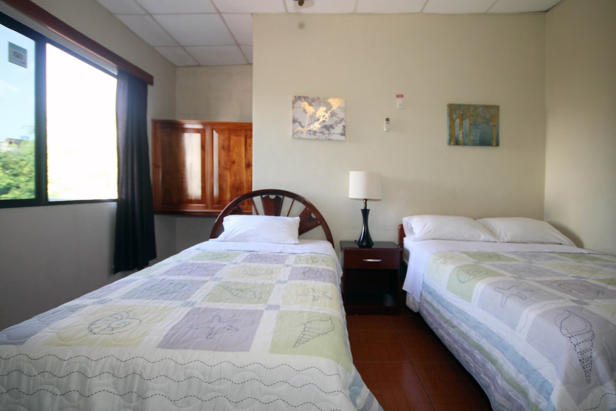 Casa Mabell: Beautiful Three Bedroom Apartment