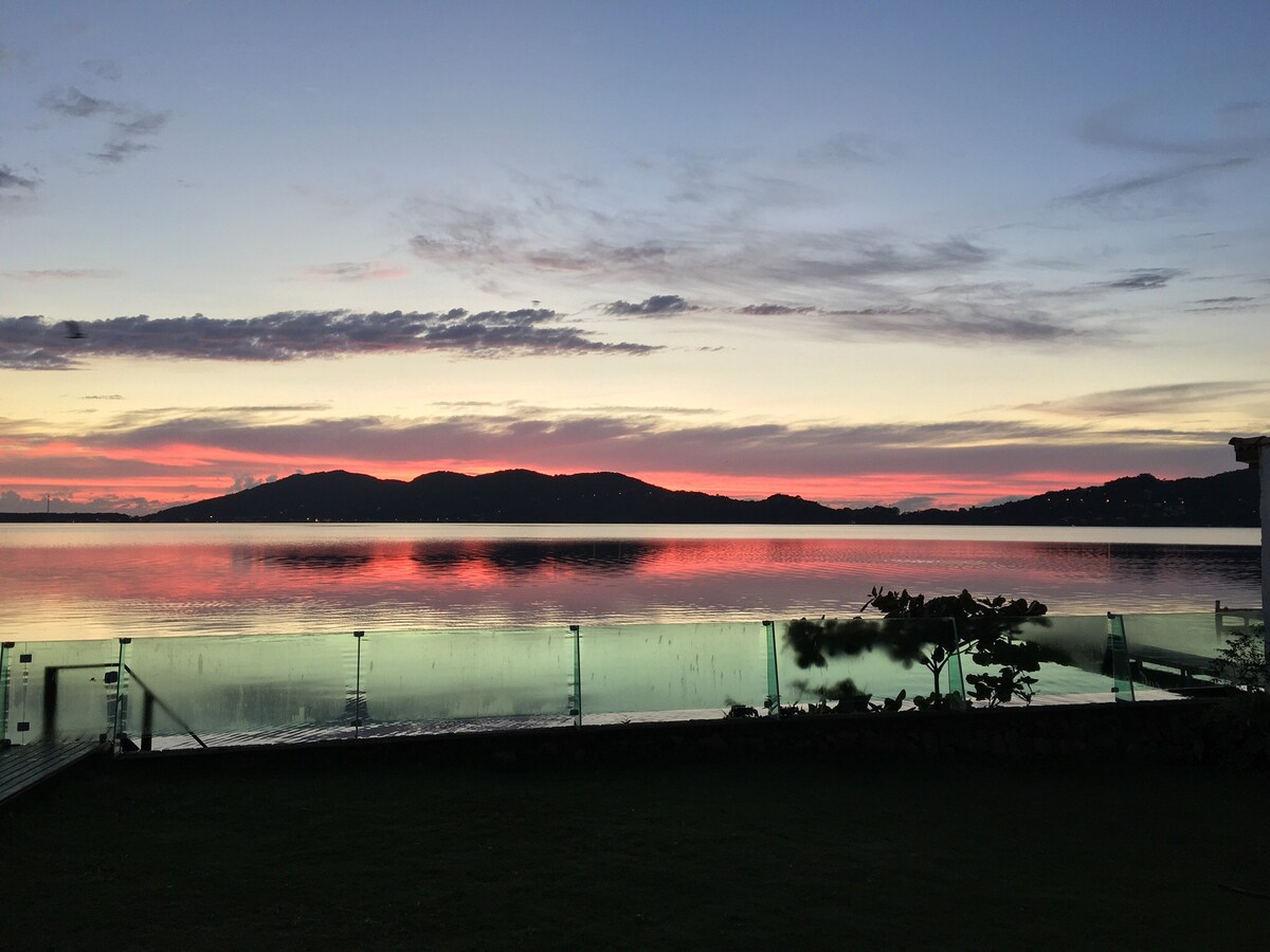 A Lagoa literalmente aos seus pés.