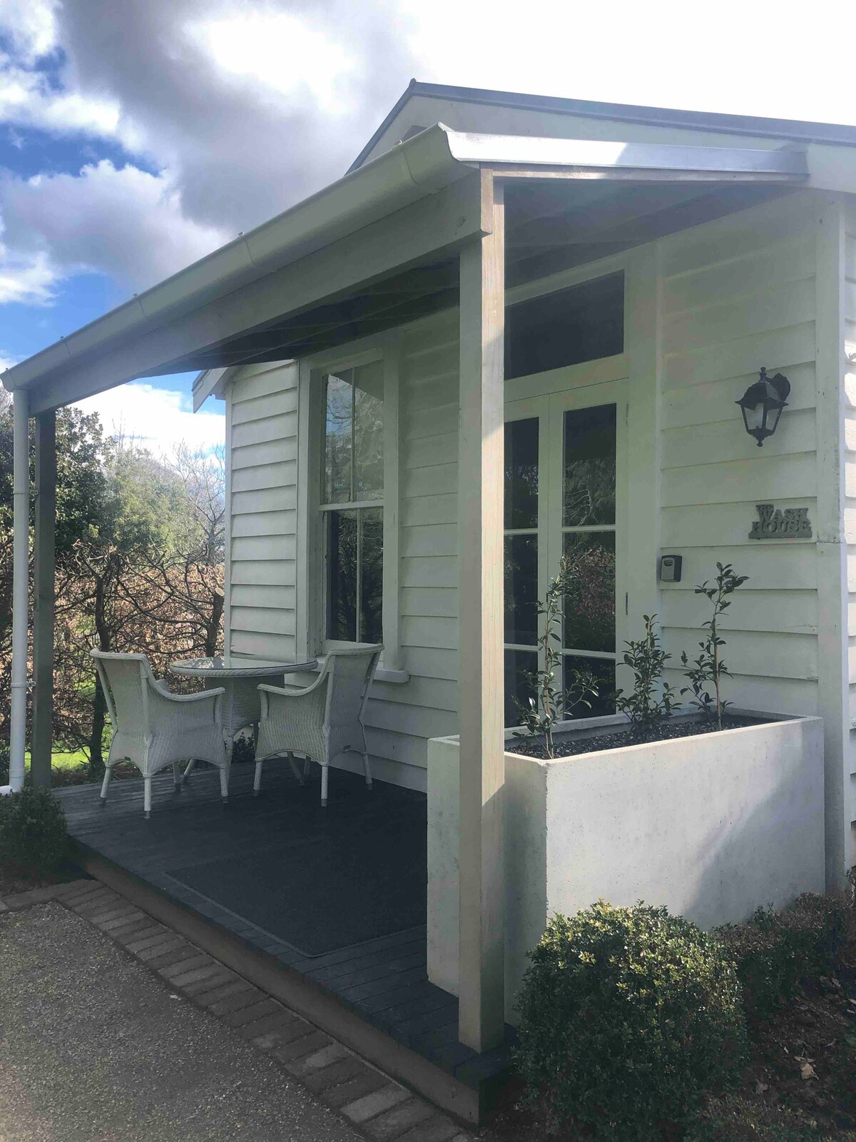 The Wash- House historic cottage