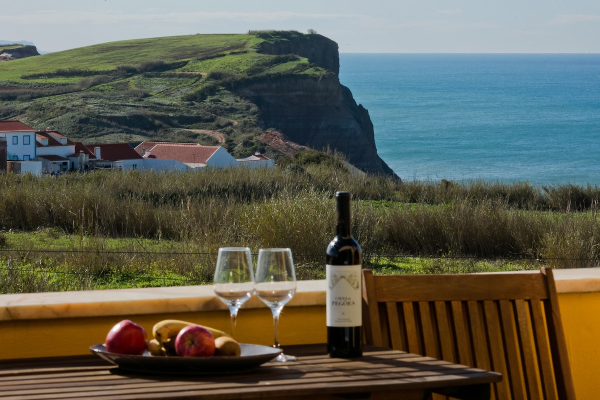 The Soul Corner ，带海景、电视、烧烤，靠近Ericeira