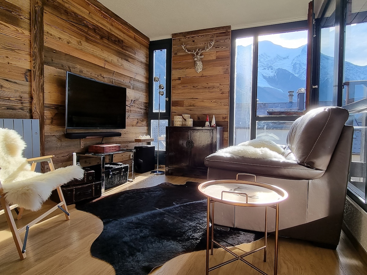 Central Chamonix, Mont-Blanc View, Basement Garage