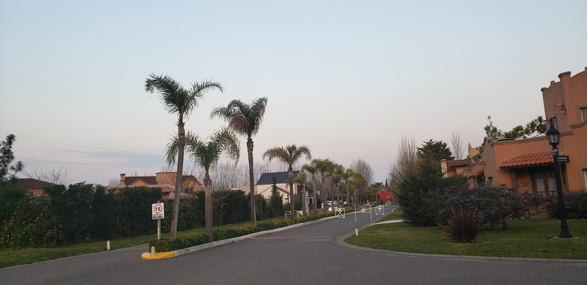 Barrio Acacias Blancas, vivir la naturaleza