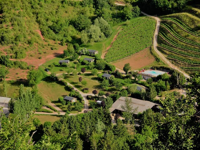 Clairvaux-d'Aveyron的民宿