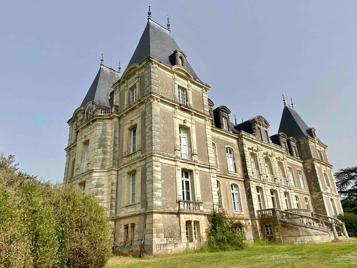 Château La Bainerie/Fleur-de-Lis /with breakfast