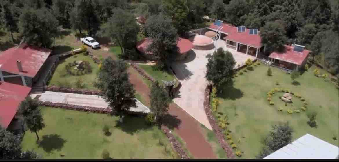 Cabañas en el corazón del bosque, temazcal, fogata