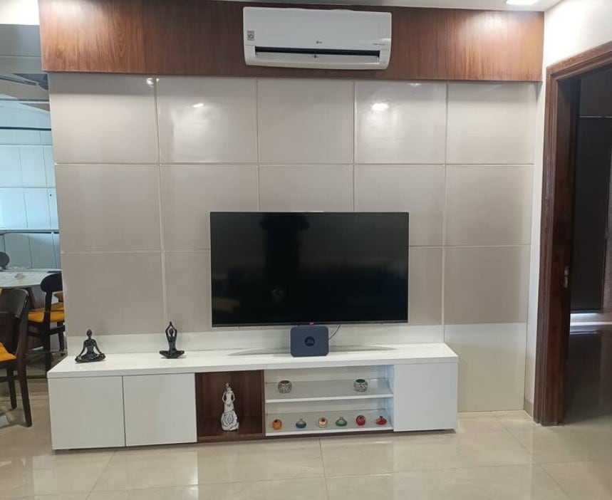 City Beautiful Home Modern 3 Bhk
(NO PARTY)