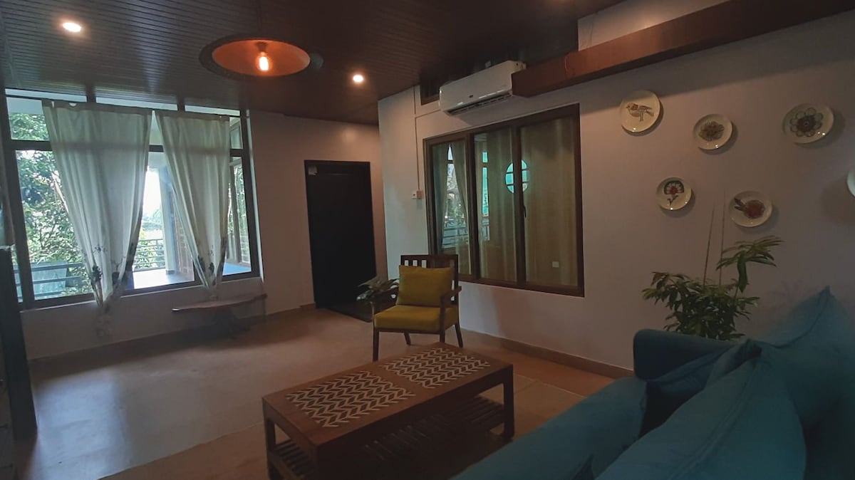 Lucetta Inn - InTura, Meghalaya的独立房间