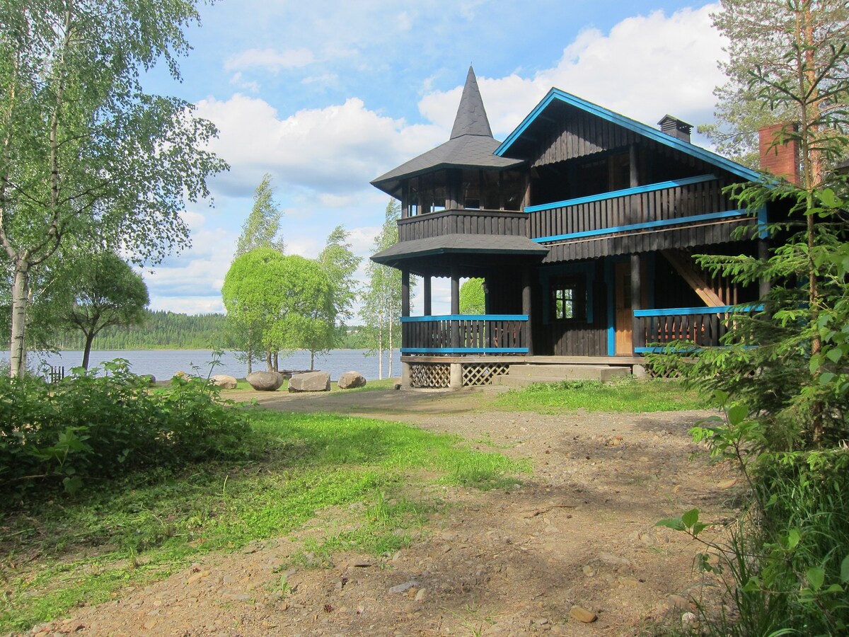 基维涅米-迷人的湖畔小屋