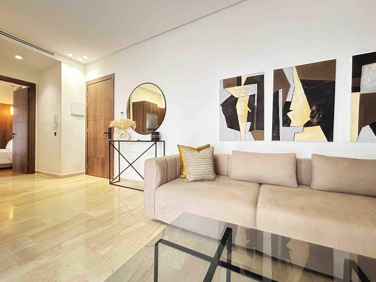 Luxoria Elegant Studio with Terrace- Bourgogne