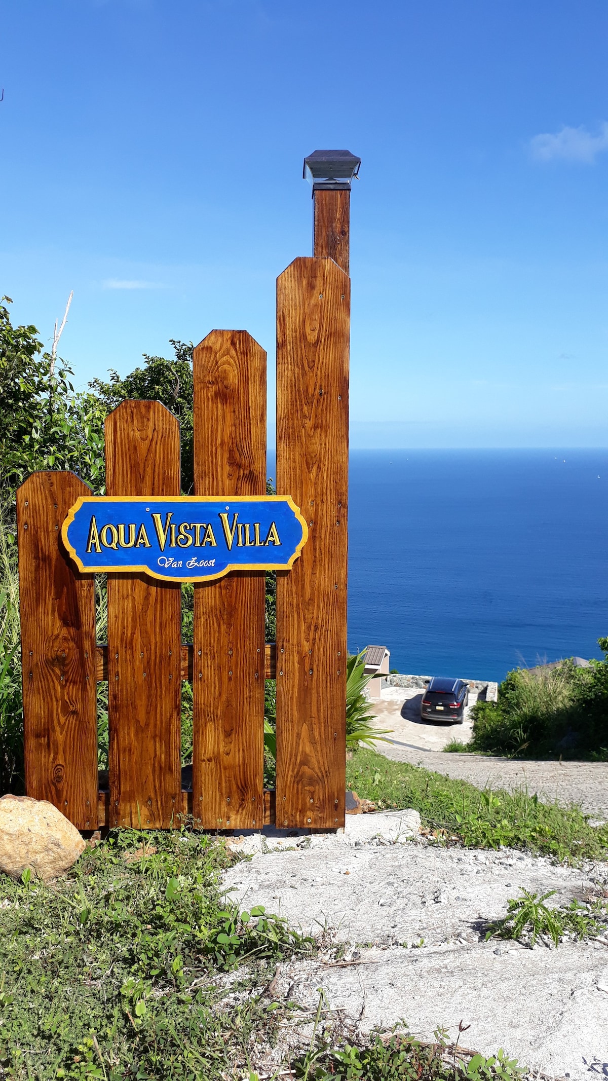 Aqua Vista Villa