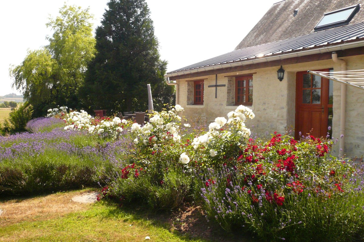 Detached holiday home in the Normandy countryside