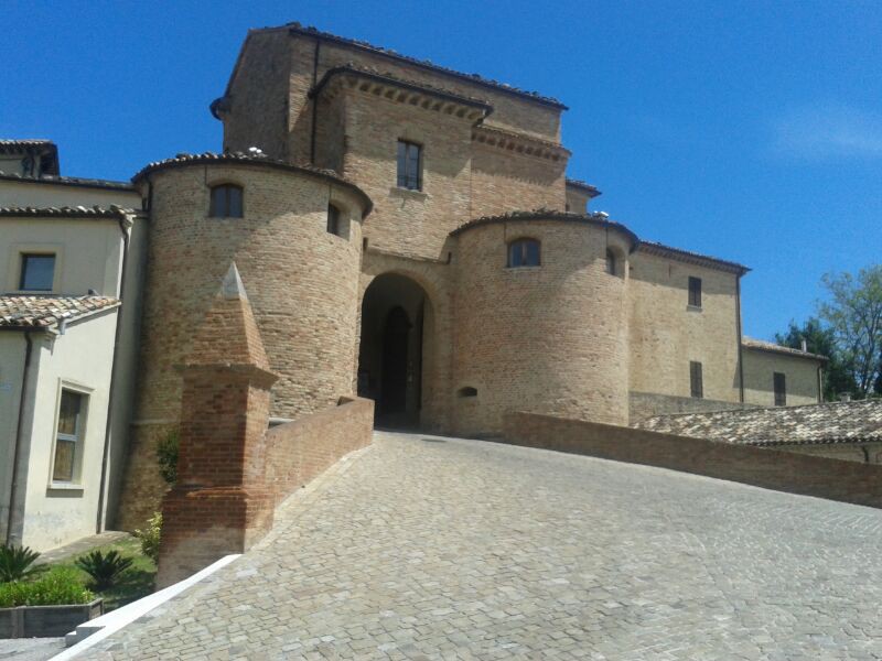 Casa in borgo medioevale