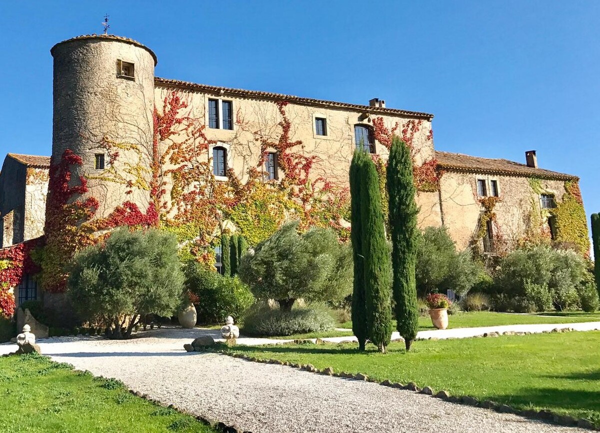 "Majorelle" Château de Villarlong