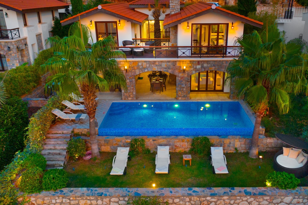 Ayşe别墅，可欣赏壮观海景、私人海滩、泳池