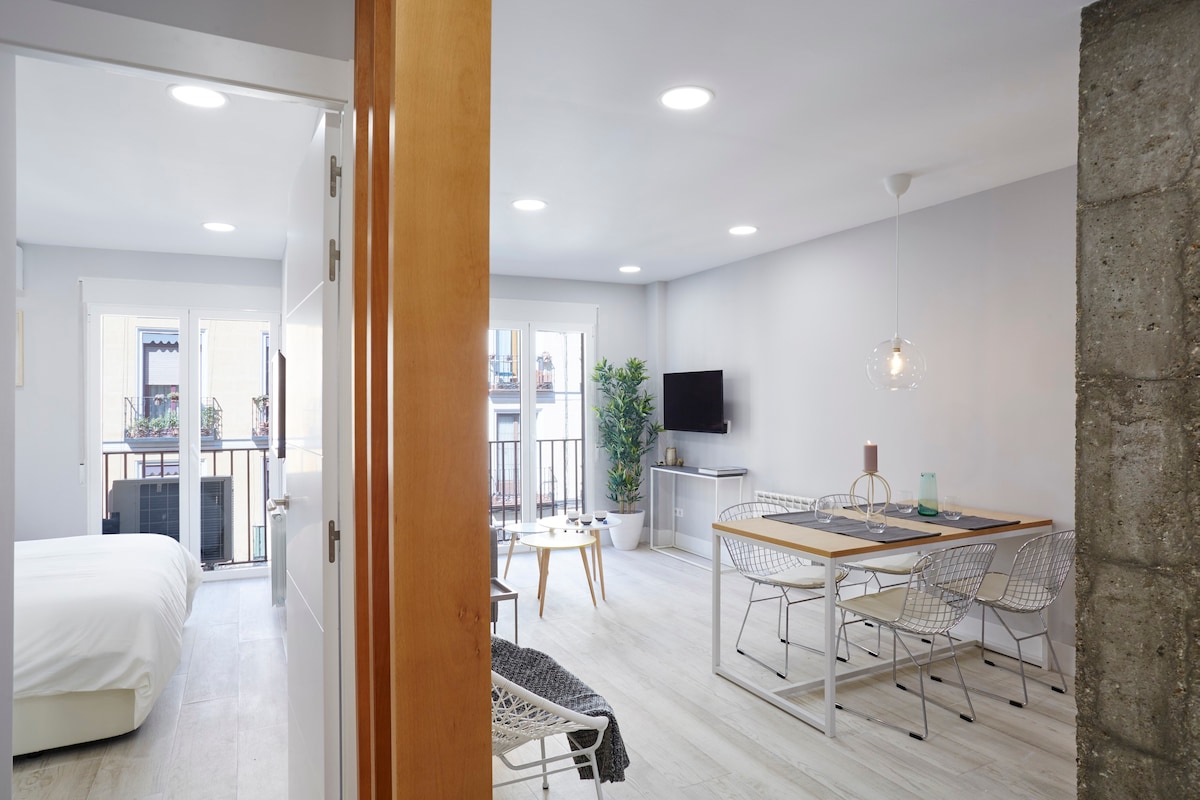 Apt. Ave María (LAVAPIÉS)非常适合家庭入住