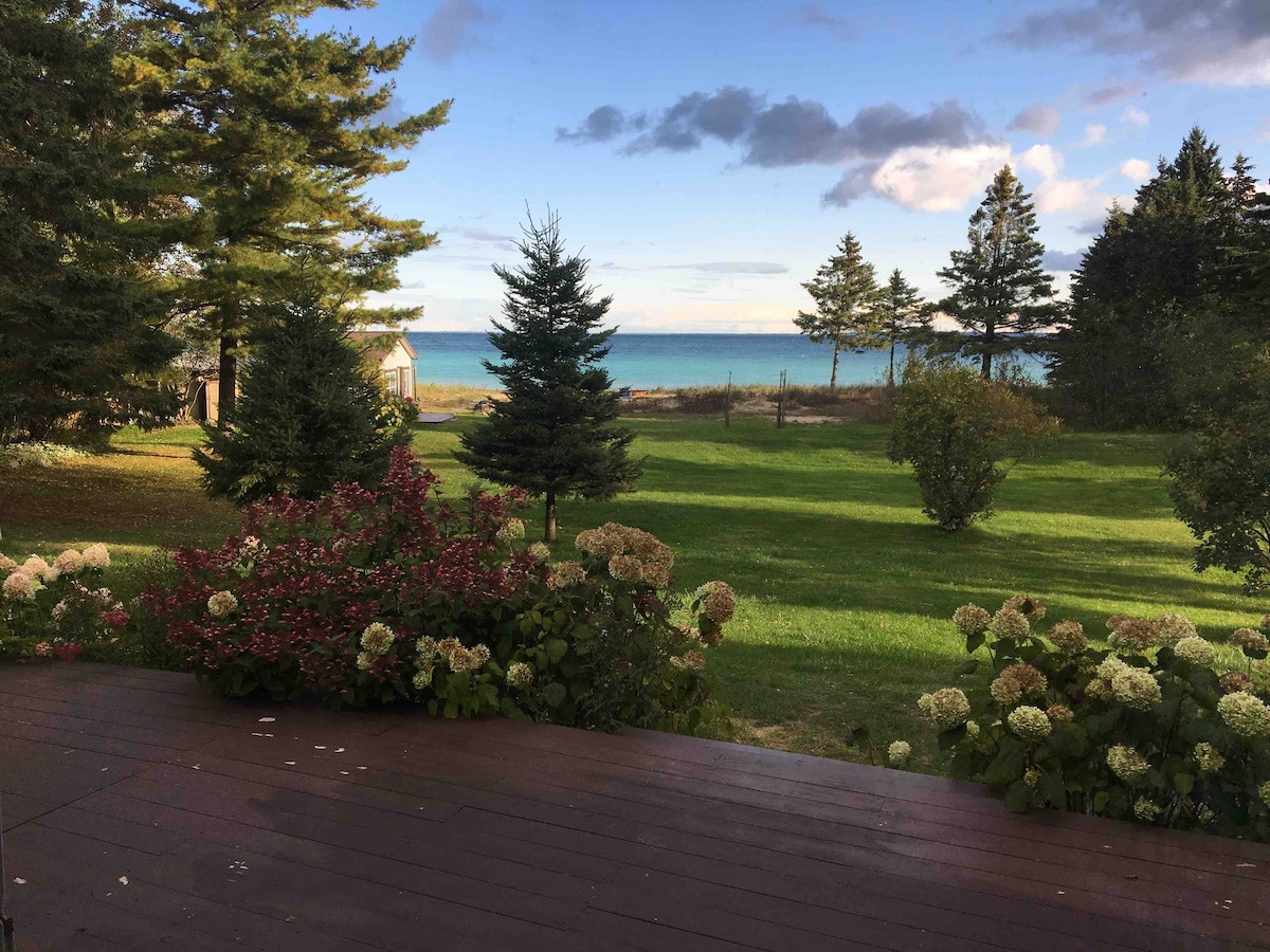 Casa Wildnerness - Mackinaw Bridge View