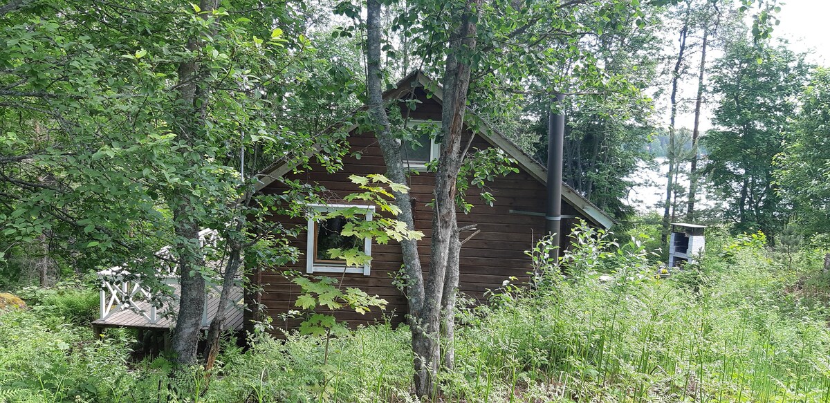 湖畔舒适小屋（ Mökki 2 ）