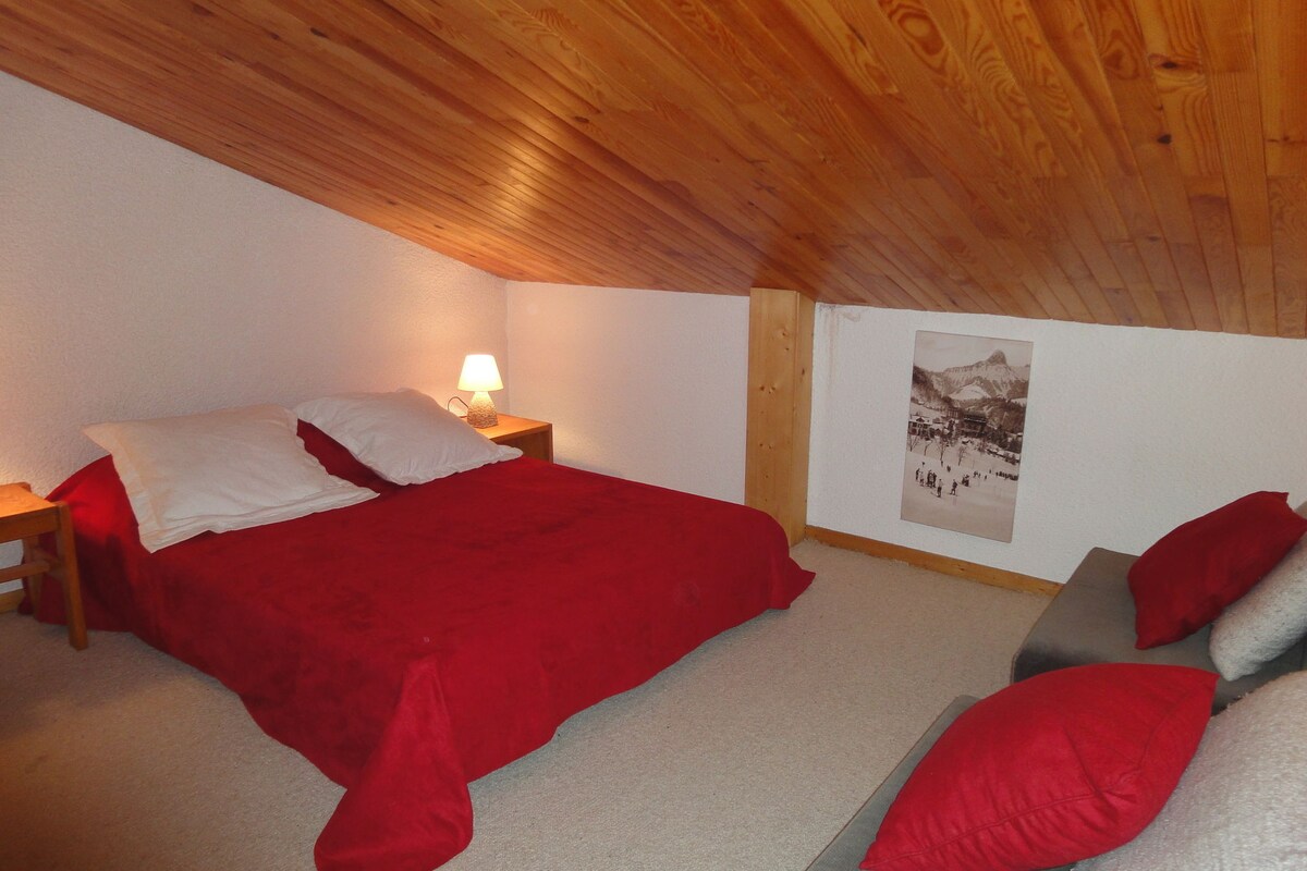 Cosy flat in Méribel close to the ski lifts