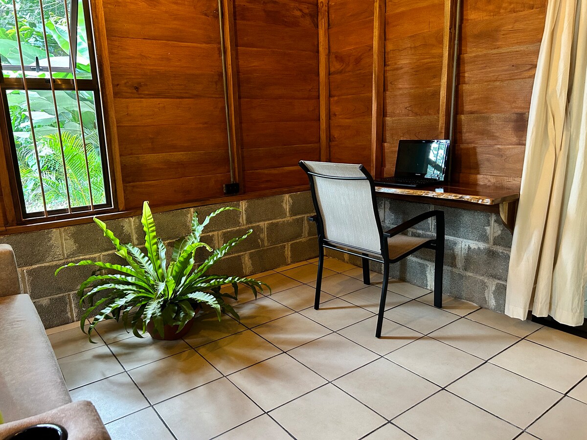 Rain Forest Cabin and trails and river.