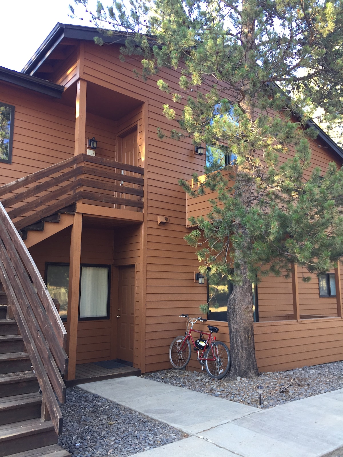 Comfortable Powder Village Condo in Sunriver OR