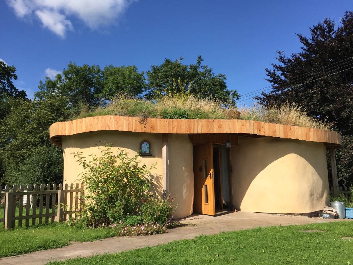 The Strawbale, Near Stiperstones, Shropshire