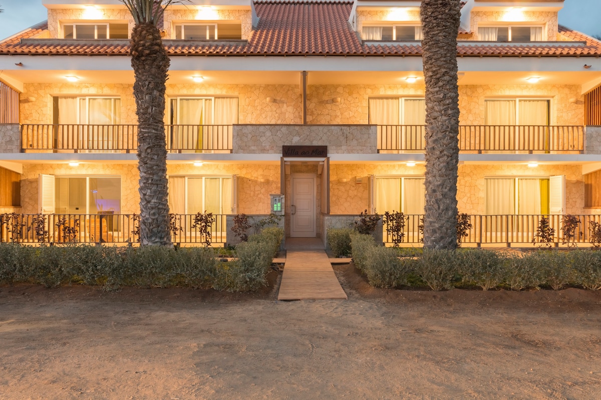 First floor apartment on the beach