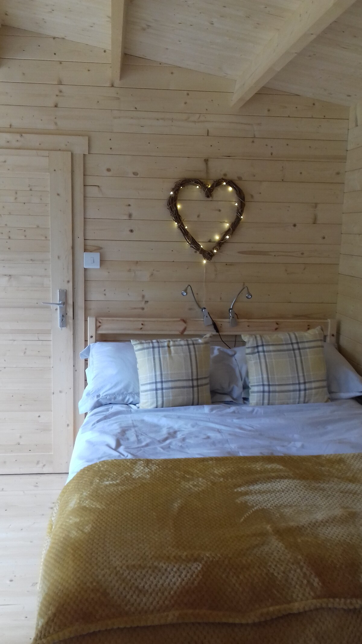 Southdowns Way Cabin