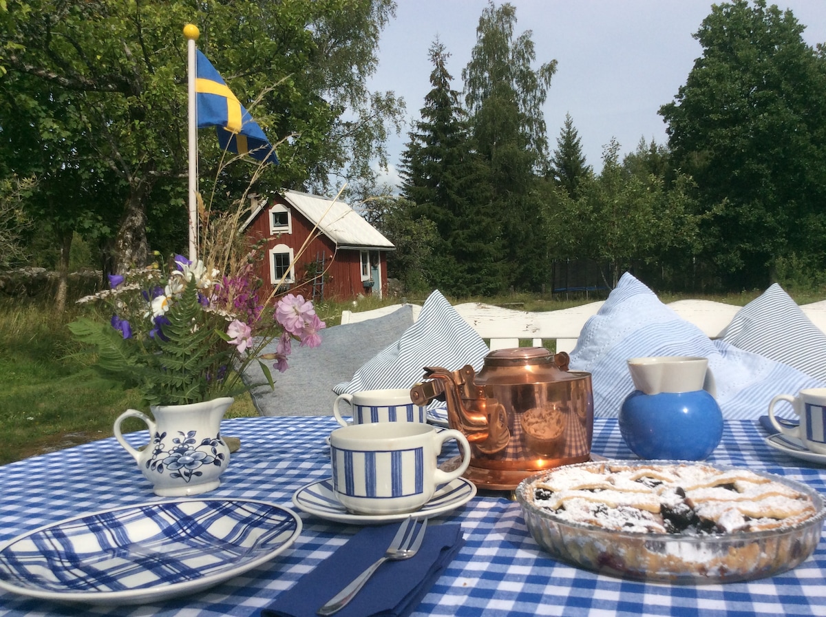 瑞典南部的Bullerbü乡村别墅，配备桑拿和船只
