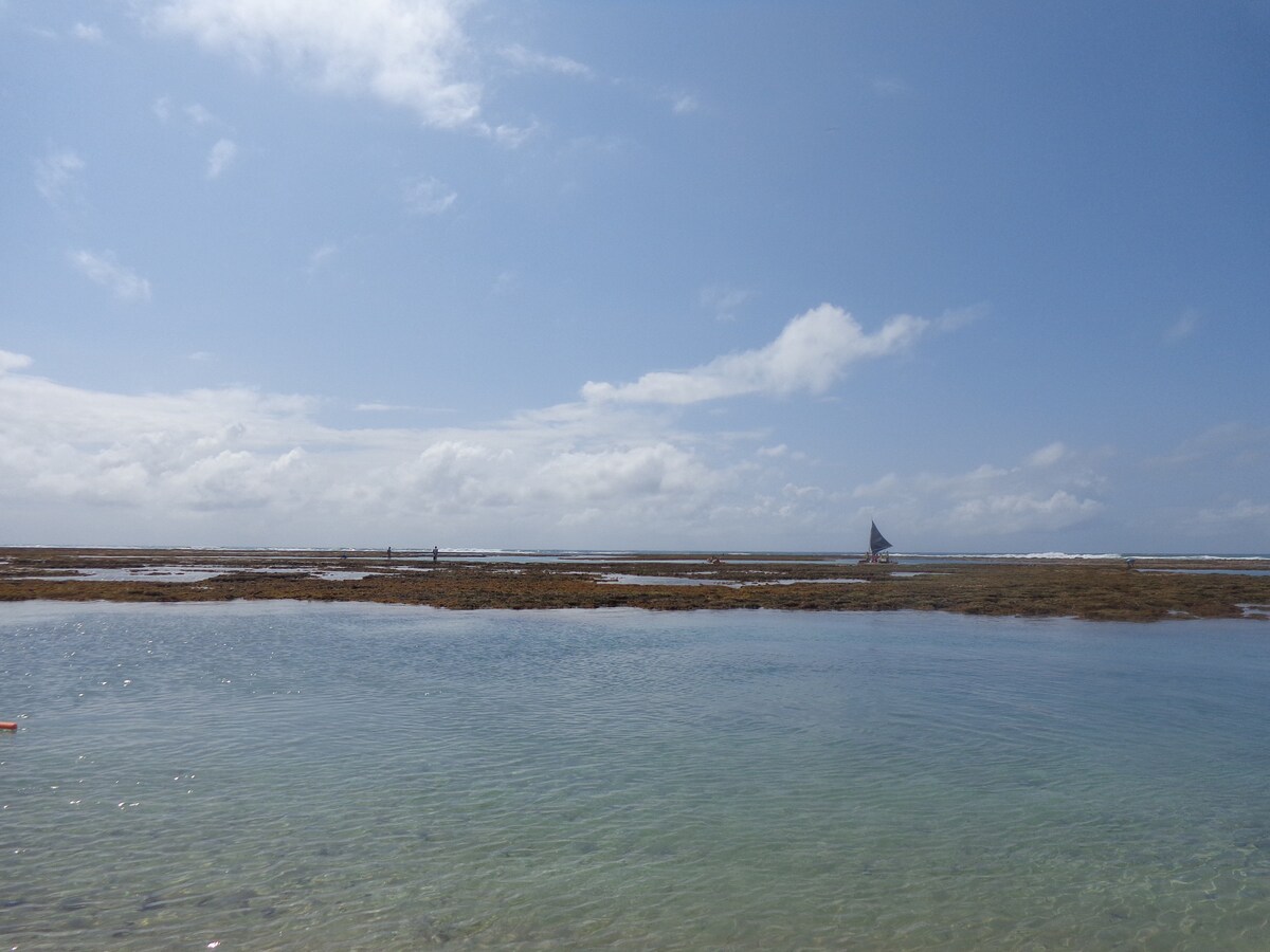 戈尔韦郡中心（ Porto de Galinhas Center ）的Saberé公寓