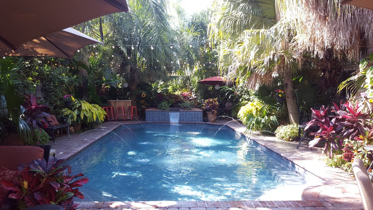 带私人泳池和水疗中心的热带绿洲之旅