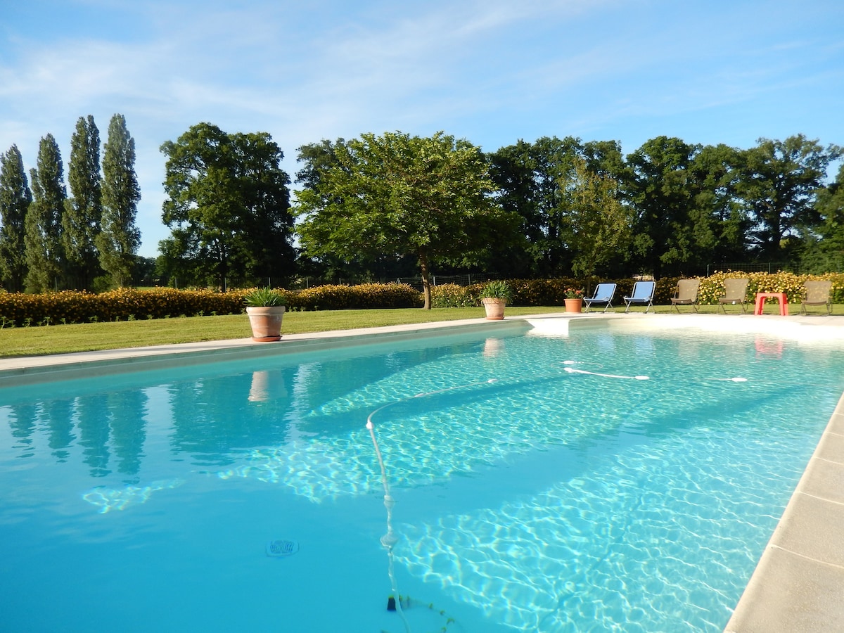 Gîte de Launay （ 5星级）/大型加热泳池
