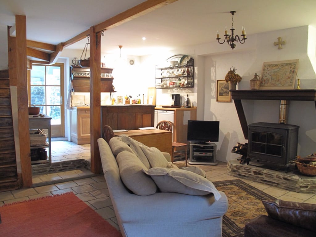 Ancient Stone Village House - Private Courtyard