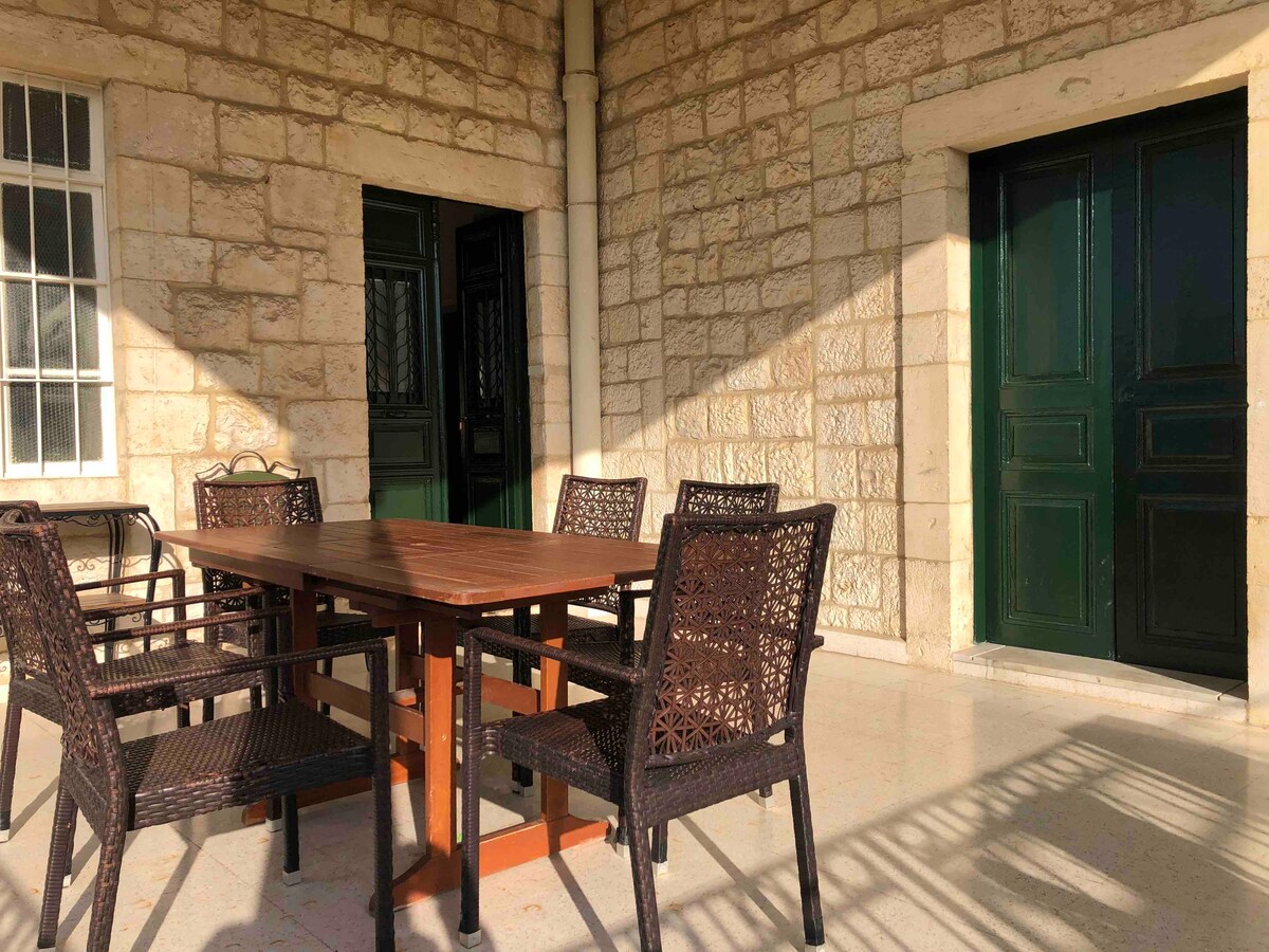 Ghazir House A