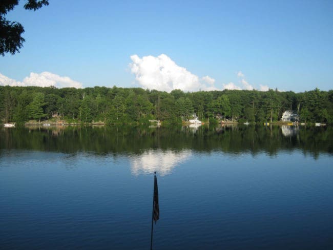 Lake Front Cottage Leadmine