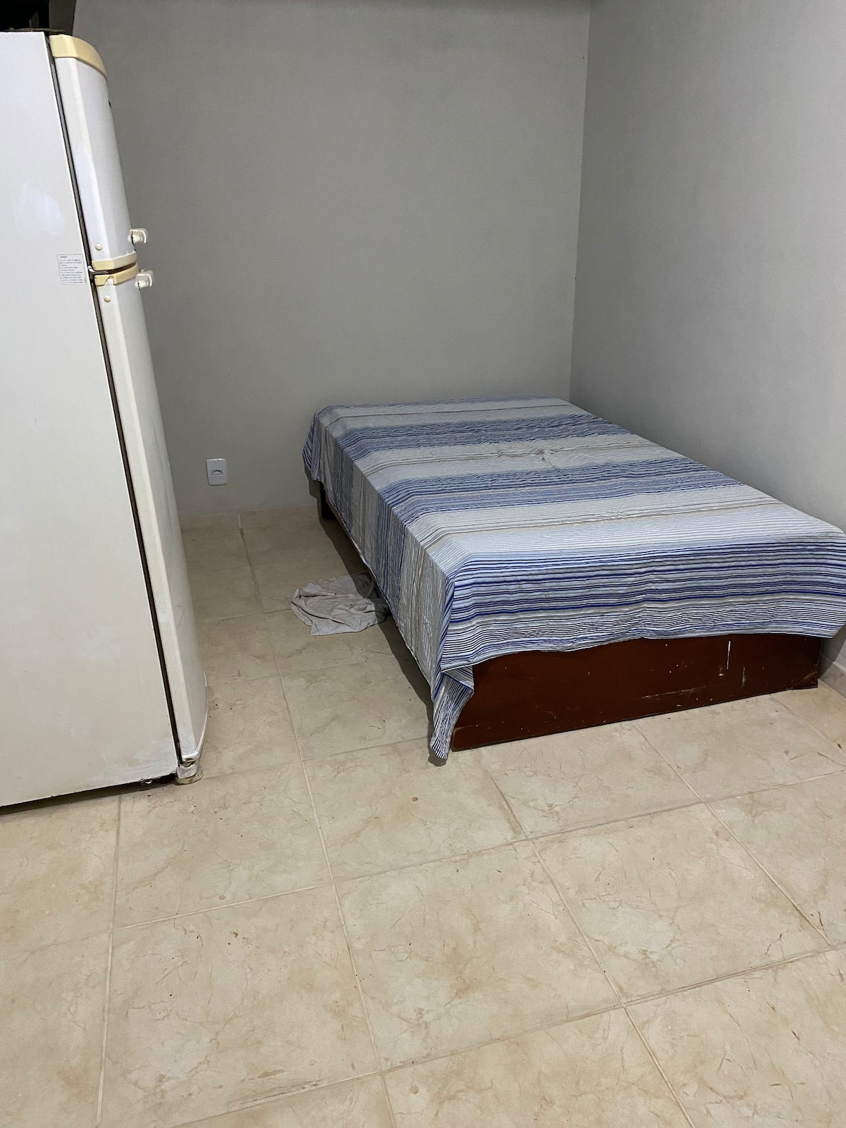 Loft melhor ponto de Unamar rua do atacadão