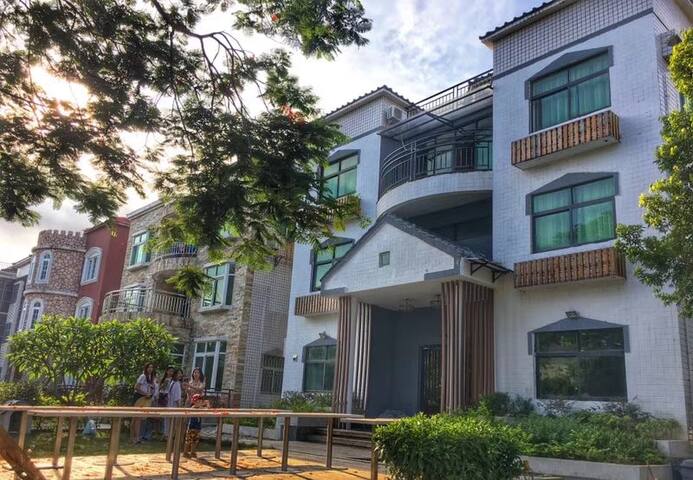 深圳大鹏·巨幕会议投影仪·金沙湾较场尾杨梅坑·独栋花园别墅