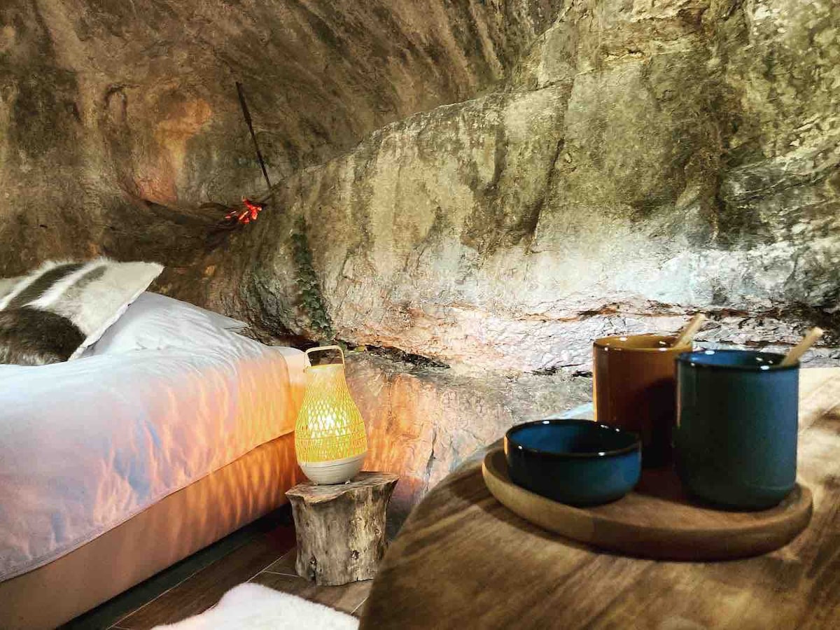 不寻常的洞穴和独一无二的住宿