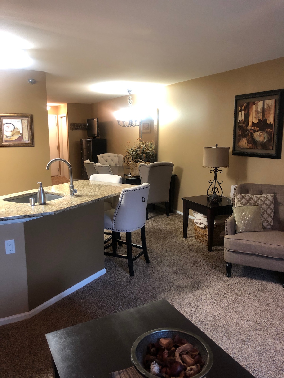 NEW! Updated Lake Geneva Resort Luxury Suite