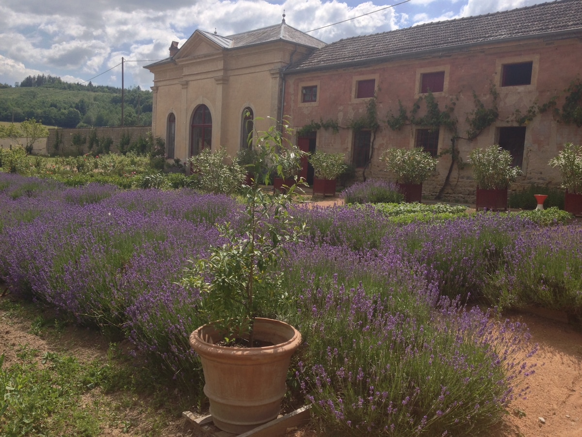 Gîte d'Esmyards, Cluny 10km, 6 pers